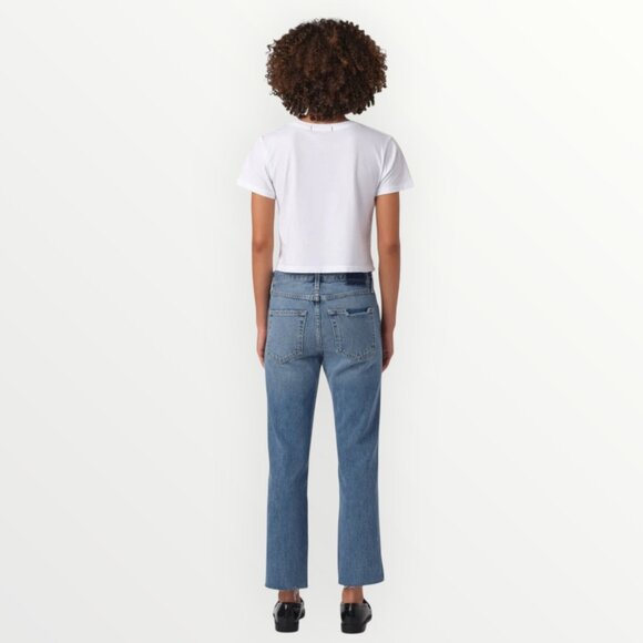 AMO Denim Loverboy Straight Leg Crop Jeans in Loved - Picture 2 of 9